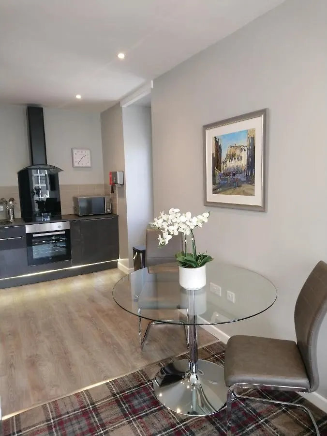 Fabulous Apartment On The Royal Mile Edinburgh 0*,